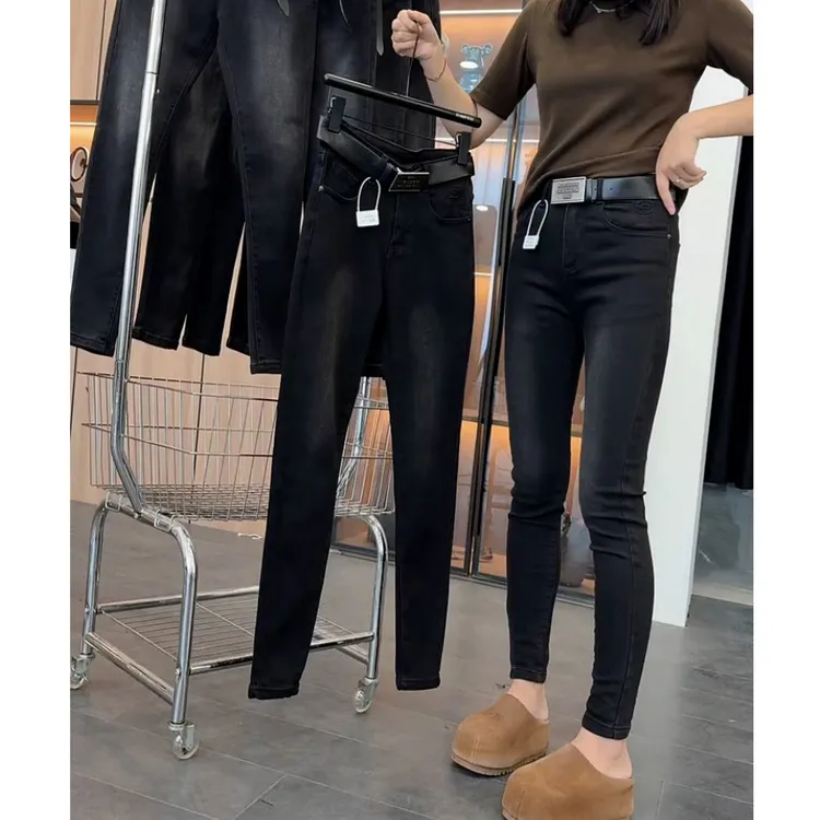 大码秋季加绒黑灰高腰弹力小脚牛仔裤女秋冬小个子九分显瘦铅笔裤