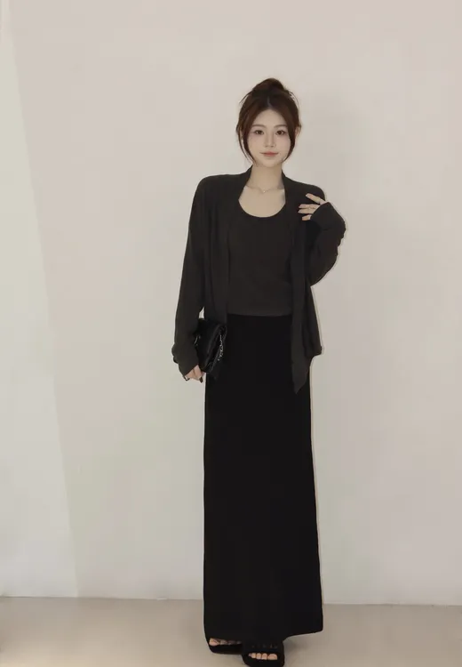 CJJ【纸片裙】秋冬季极简显瘦黑色开叉长裙子气质百搭显腿长半身裙