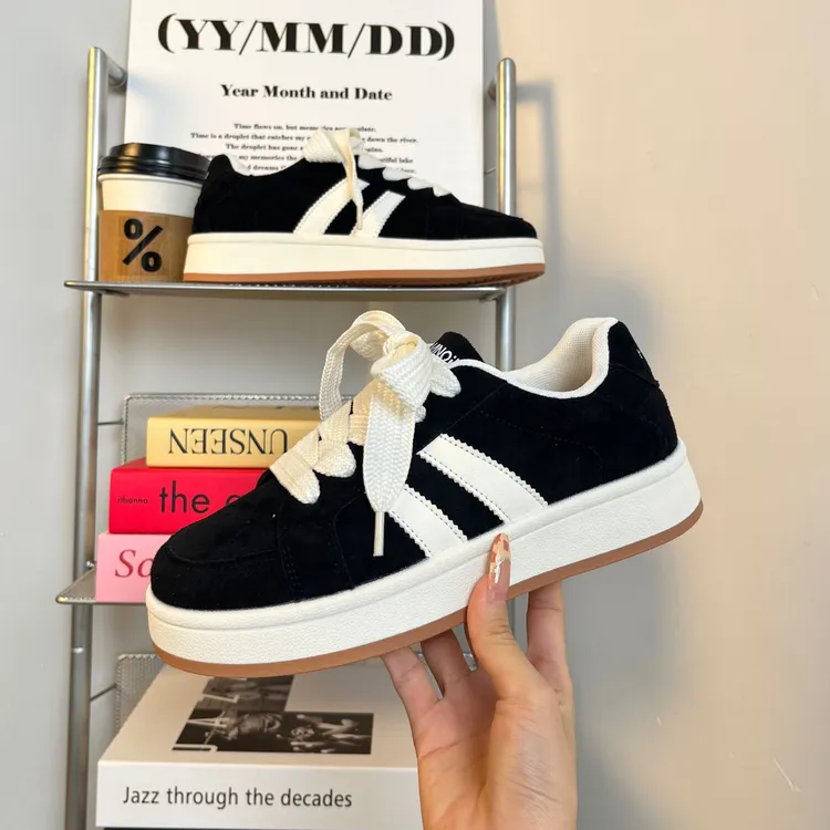 环球女鞋黑色板鞋女爆款2025新款秋季厚底百搭鞋子休闲鞋滑板鞋潮