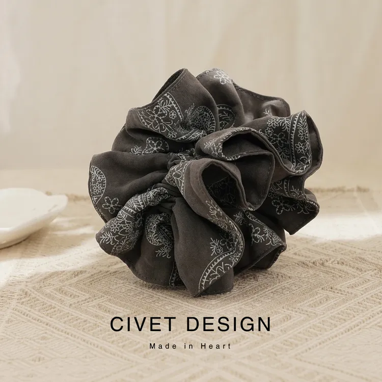 新款高质感腰果花灰色发圈日常秋冬简约百搭少女马尾头花发绳发饰