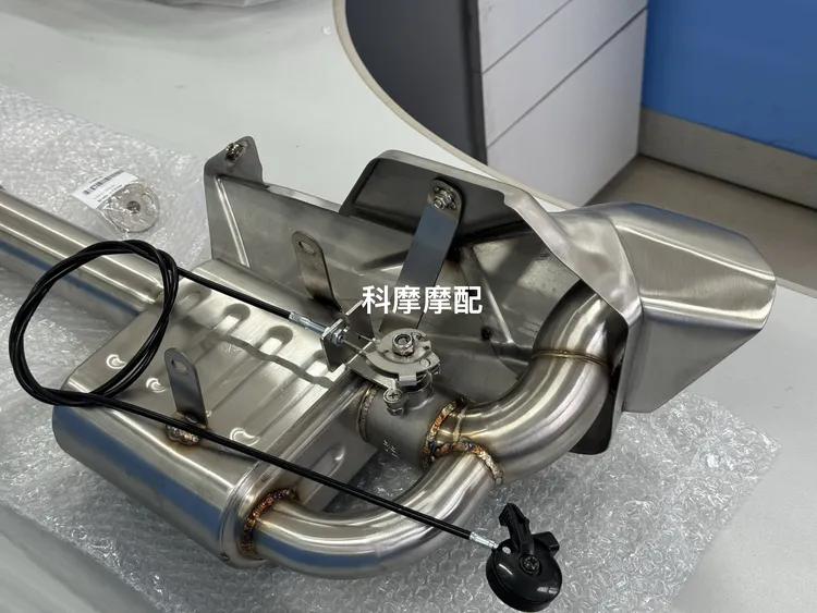 春风675SR排气高性能原厂外观阀门 双通道回压鼓侧排尾段KEMO排气