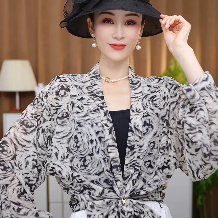 时尚韩版气质新款夏季百搭碎花优雅女士披肩