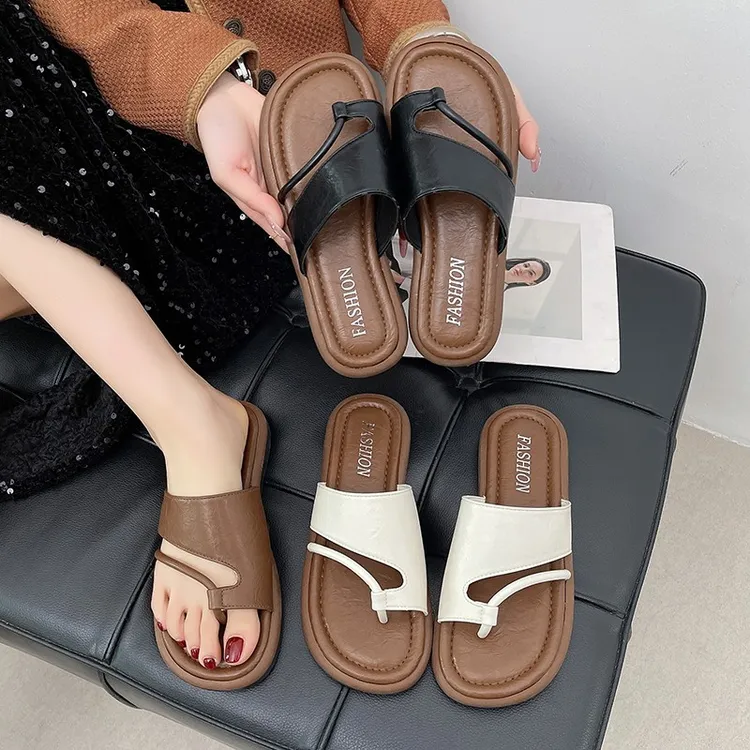 品牌套趾凉拖鞋女夏季外穿新款高级感休闲人字拖简约配裙子凉拖鞋