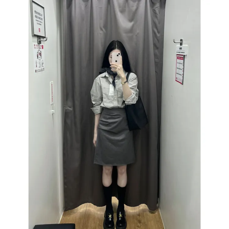 2025新款初春茶系穿搭盐系轻熟御姐气质女神衬衫时尚显瘦休闲套装