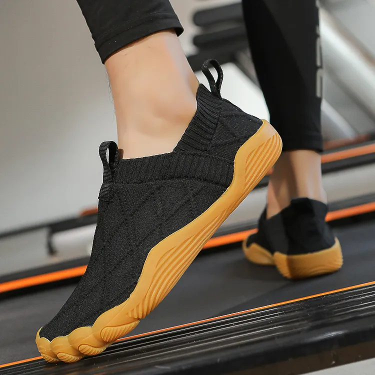 男鞋春秋透气网面爆款防臭跑步鞋室内休闲健身跑鞋一脚蹬运动网鞋