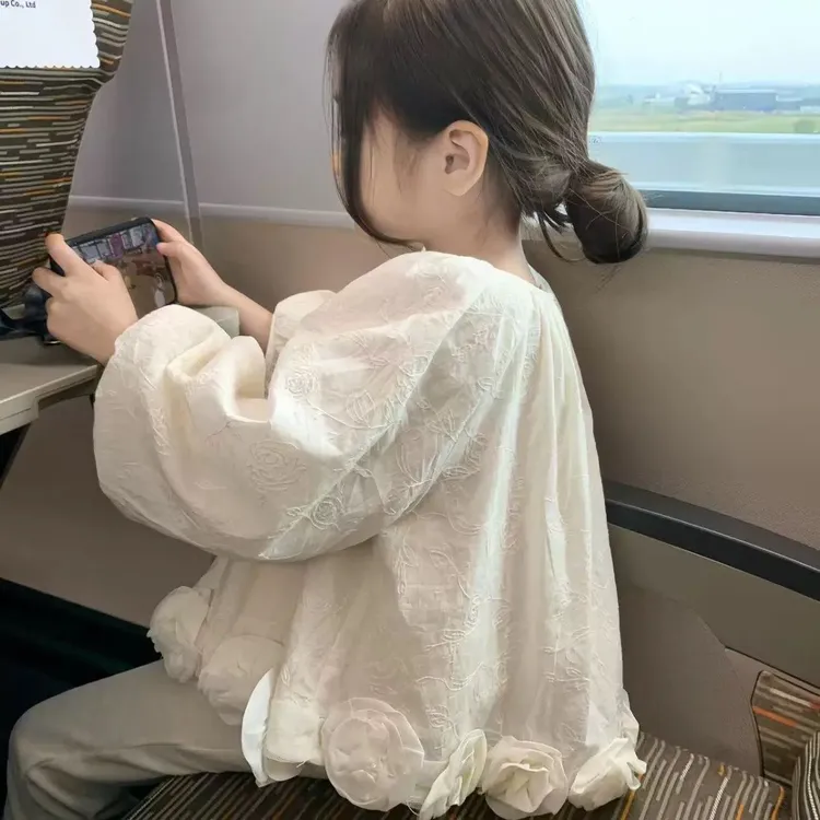 YeeHoO英氏【断码】2025女童秋季新款儿童洋气花边韩版宽松立体花朵