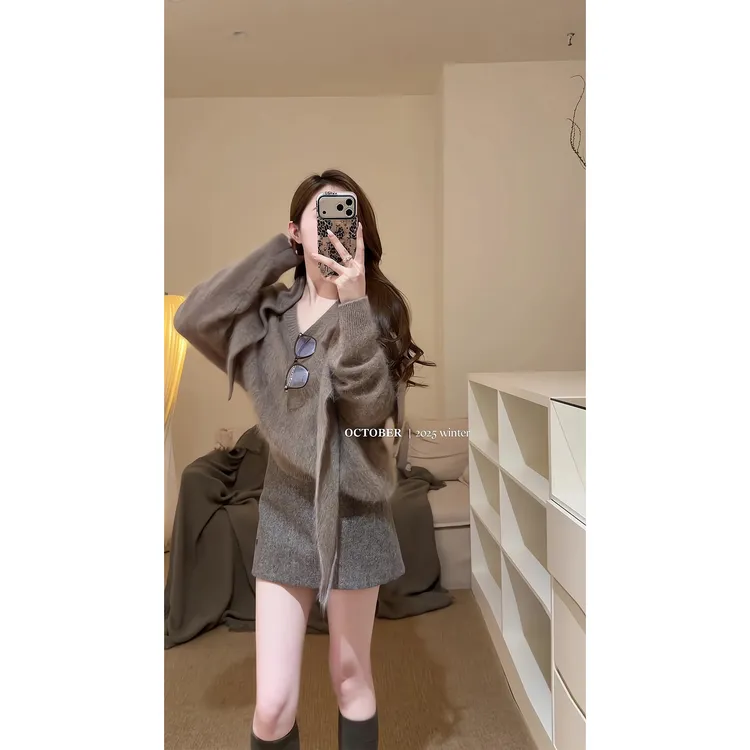 v领毛衣内搭打底针织衫上衣棉服保暖chic韩系外套半身短裙包臀裙