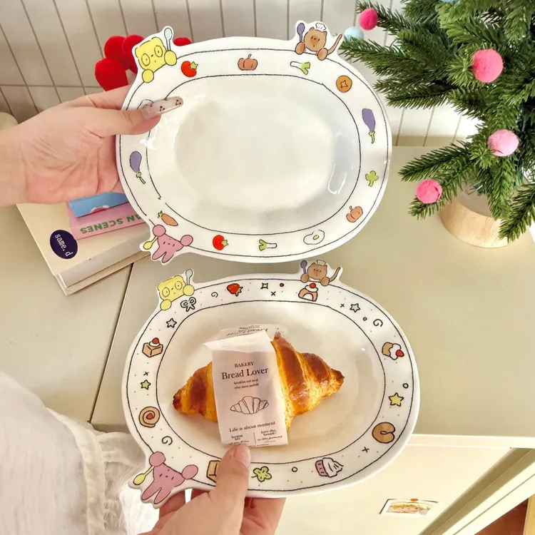 泽滕家可爱高颜值ins陶瓷餐具高颜值生日礼物家用可爱盘意面沙拉