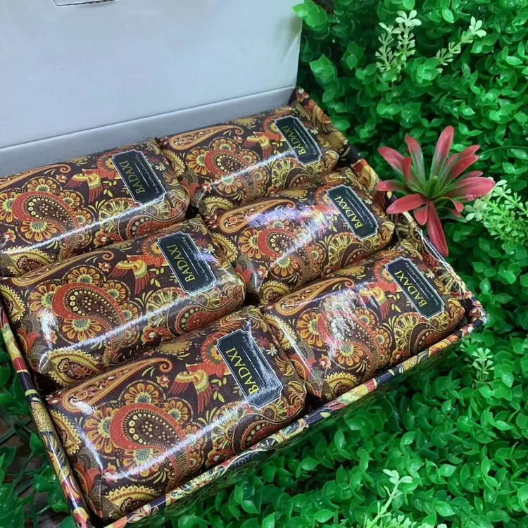 新疆皂250g克巴达杏香皂可洗脸 洗澡 正品巴达杏250香皂包邮正品