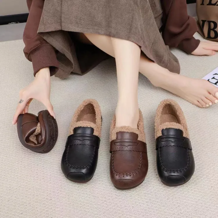 2025秋冬加厚棉鞋豆豆鞋妈妈鞋羊羔毛加绒百搭软底防滑保暖复古