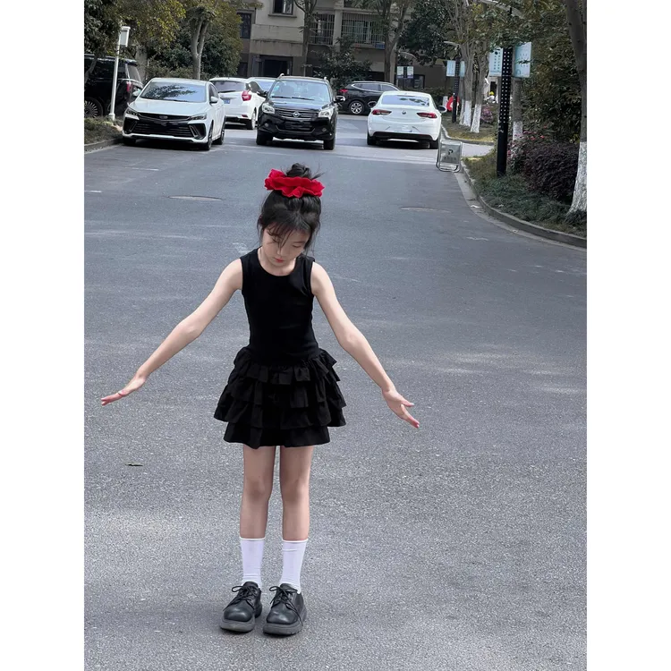 女童仙气夏季原创设计感蛋糕黑色复古连衣裙公主风中大童显瘦裙子