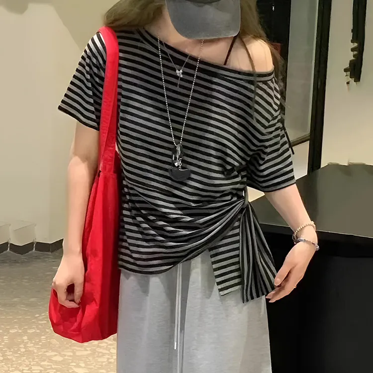 2025夏季新款大码女装胖MM条纹T恤显瘦设计感收腰斜领露肩上衣女