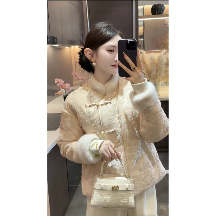 【周粥】【亮晶晶】2025秋冬新款中式刺绣加绒加厚羽绒服JJQ5YRF6409