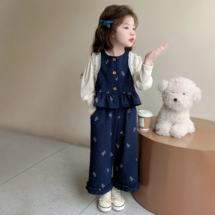 女童休闲套装春秋款2025新蝴蝶结马甲三件套儿童时尚网红韩版穿搭