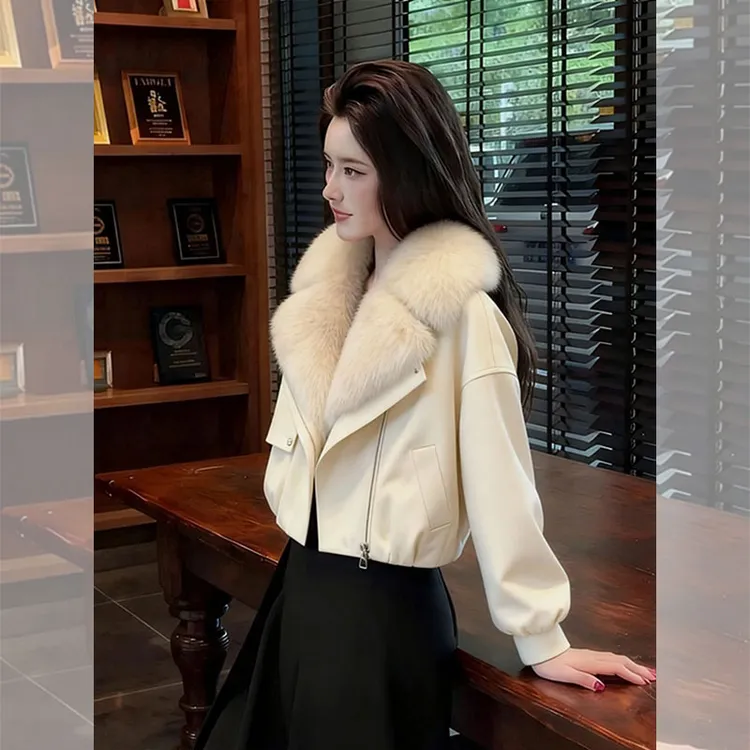 冬季新款短外套女气质轻熟风女装时尚百搭法式轻奢设计感外搭上衣