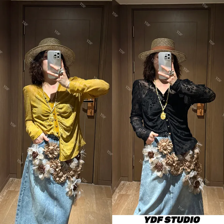 YDFSTUDIO小众【浪漫迷离】欧货早秋重工丝绒烧花设计时尚V领上衣