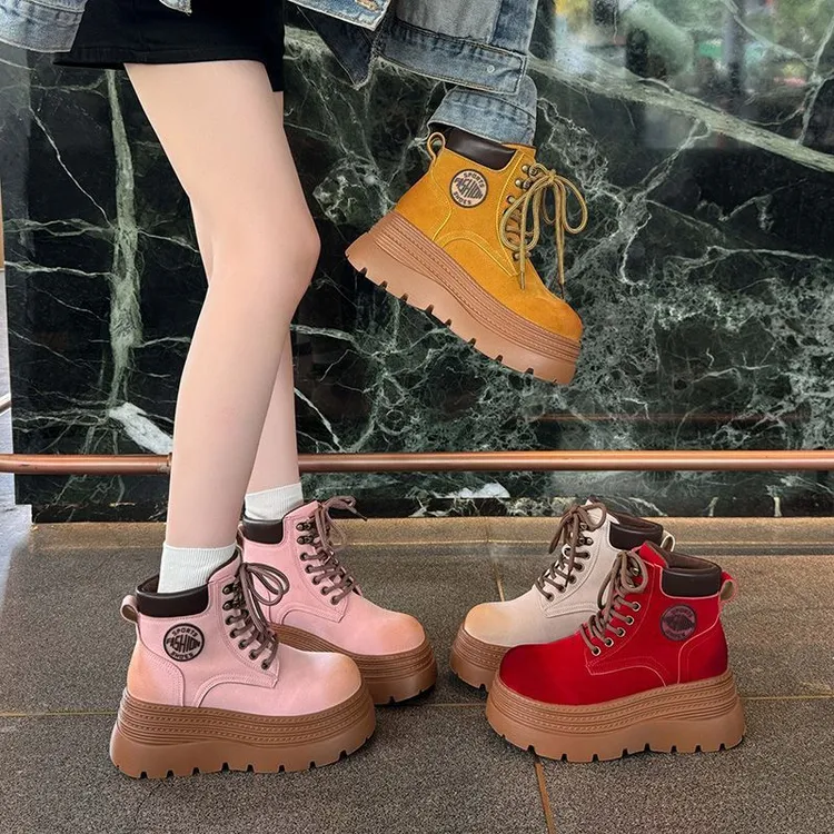 厚底增高马丁靴女2025秋季新款爆款英伦风百搭复古大黄靴机车短靴