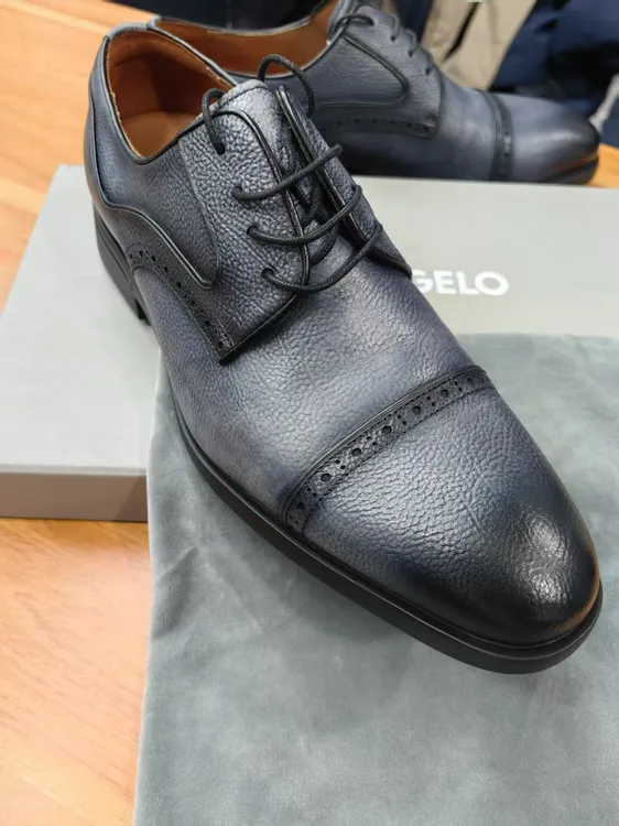 小周整理的一批报喜孤品高档皮鞋 头层商务正装鞋百搭休闲皮鞋