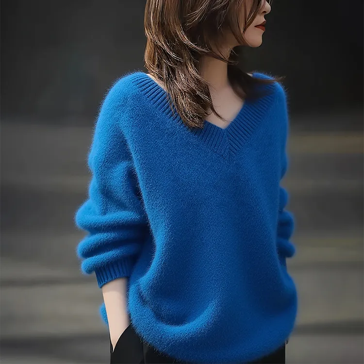 克莱因蓝V领毛衣女士新款秋冬慵懒风软糯针织衫宽松显瘦内搭上衣