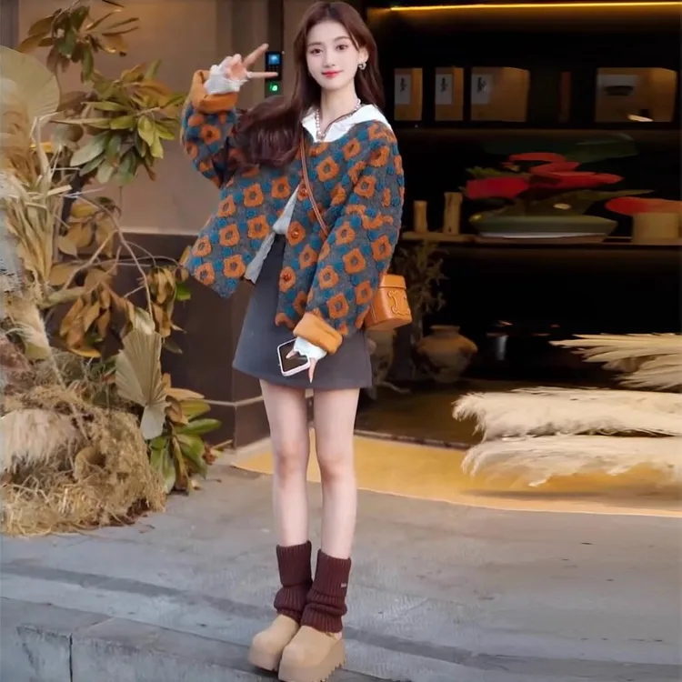 冬装针织衫韩系搭配一整套小香风时尚立体花朵外套半身裙两件套装