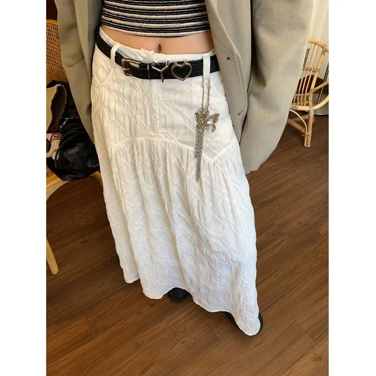 立体格纹剪花白色半身裙女春夏新款时尚设计感高腰显瘦百搭长裙