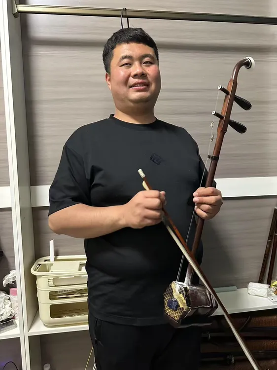 《张明二胡演奏辑》