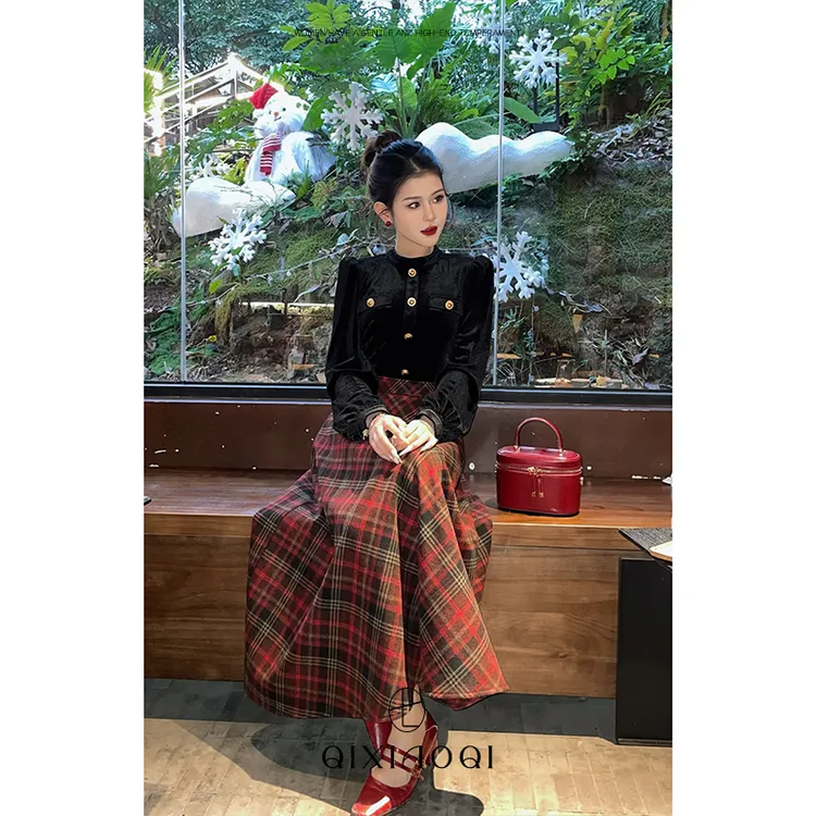 七小七Sicily【圣诞派对】法式氛围感复古丝绒连衣裙女冬季厚款长裙