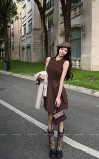 利达NEW DADADA显瘦小个子小众设计感时尚百搭气质连衣裙CFM1162