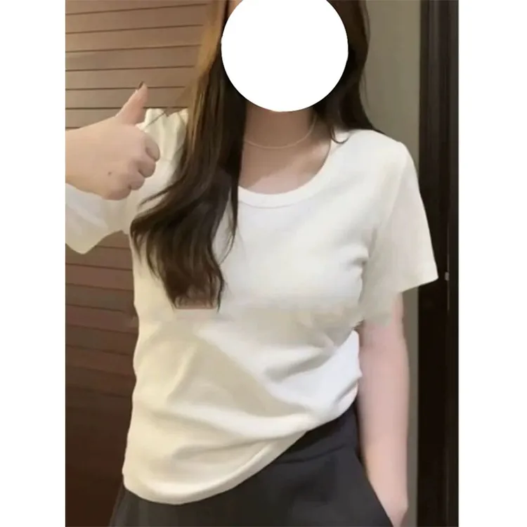 大码胖mm简约u领正肩短袖T恤女士韩版宽松休闲上衣显瘦百搭设计感