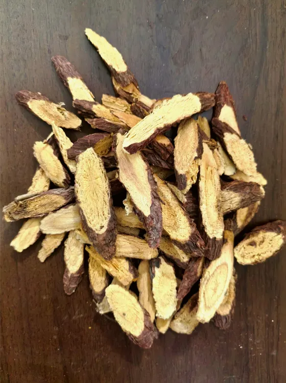 精选甘肃大山深处红皮甘草  自然晾晒切片