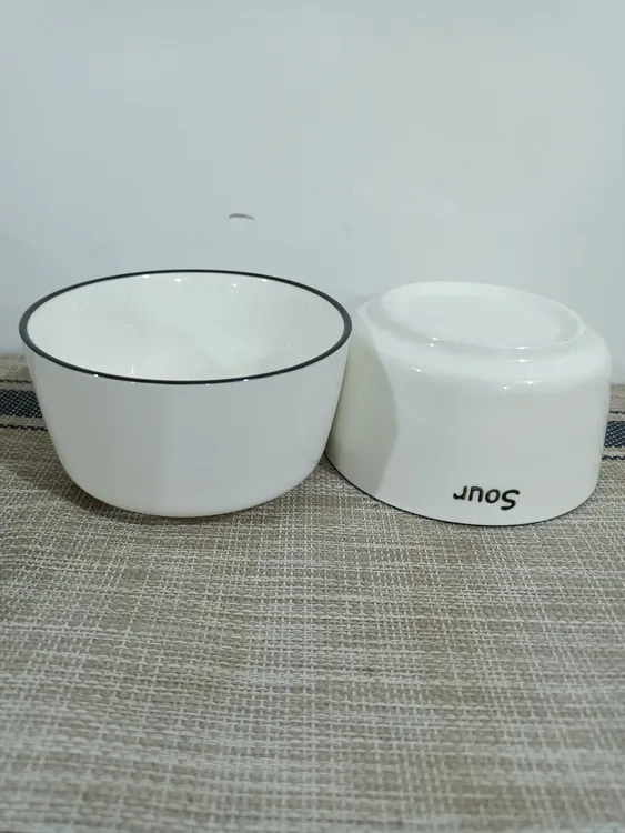 2只装羊脂玉家用米饭碗一体两用，直径11.5㎝，高度6㎝。