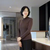 时尚百搭秋冬款女士180克绵羊毛上衣8037