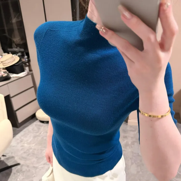 2025秋季新款薄款羊毛中袖半高领针织打底衫气质时尚五分袖上衣