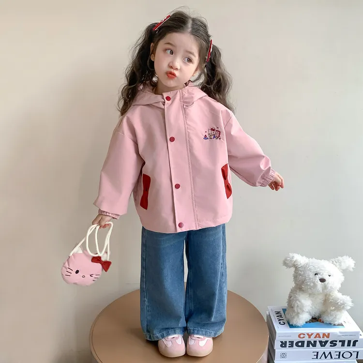 女童秋装外套2025新款小女孩连帽冲锋衣洋气儿童春秋时髦卡通上衣
