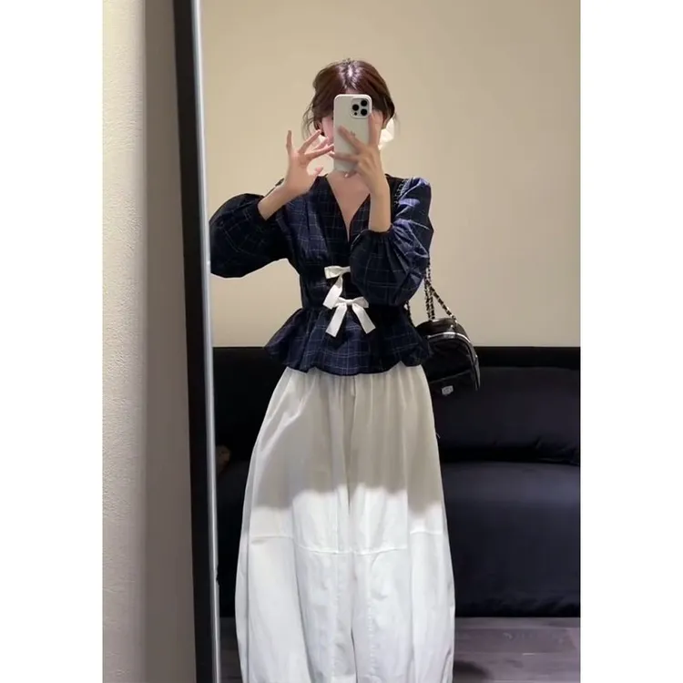 慵懒少女韩系蝴蝶结收腰格纹上衣~气质高腰花苞半裙时尚套装B063