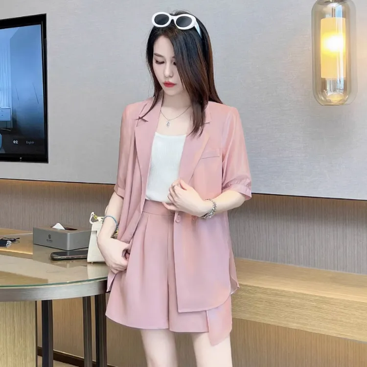 拉夏贝尔高级感夏季薄款时尚女短袖小西装2025新款气质短裤两件套