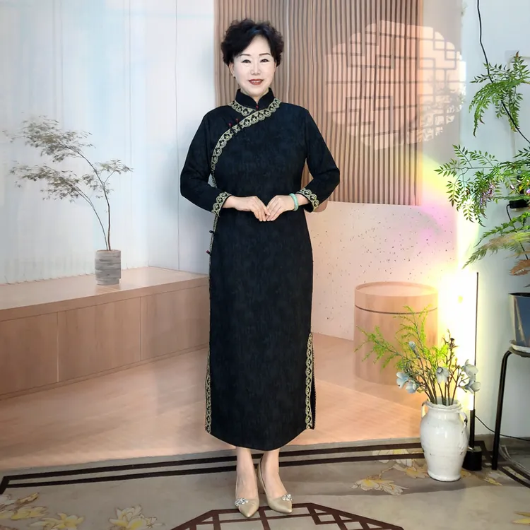 【黑色蕾丝边】秋冬季大码旗袍气质长袖网红复古中式中长款日常显瘦