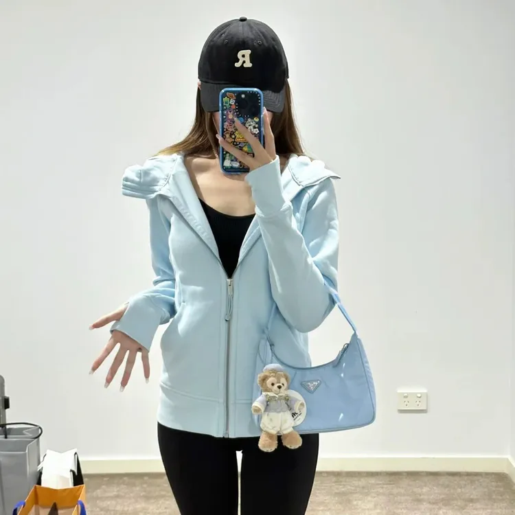 路路l原版ulu家原标刺绣连帽卫衣外套修身收休闲加绒保暖全拉链se