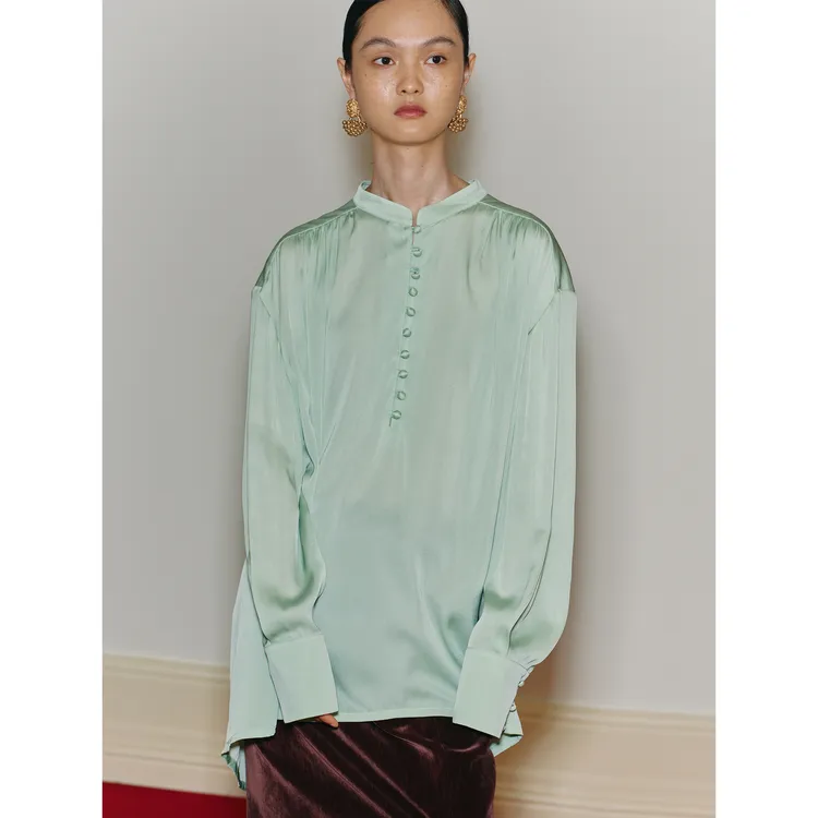 PaleBlueDot蓝点2025秋季中式立领宫廷褶皱玉黛绿宽松长袖衬衣女