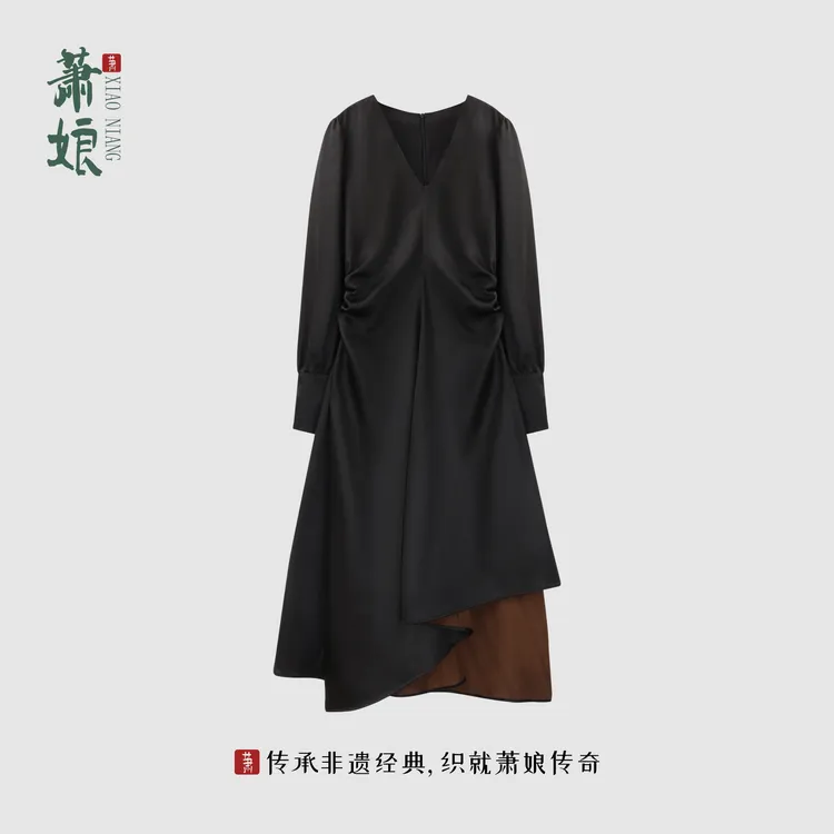 萧娘【 都市】素绉缎香云纱新中式连衣裙国风宽松连衣裙5720