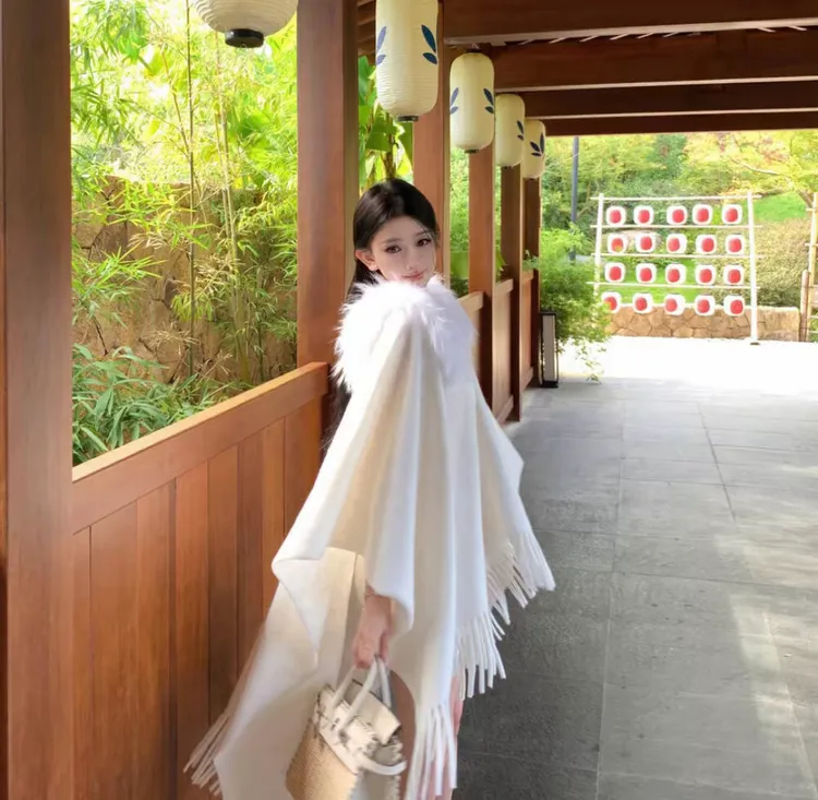 气质轻奢貉子毛领显瘦法式百搭小众设计感披肩网红秋冬宽松