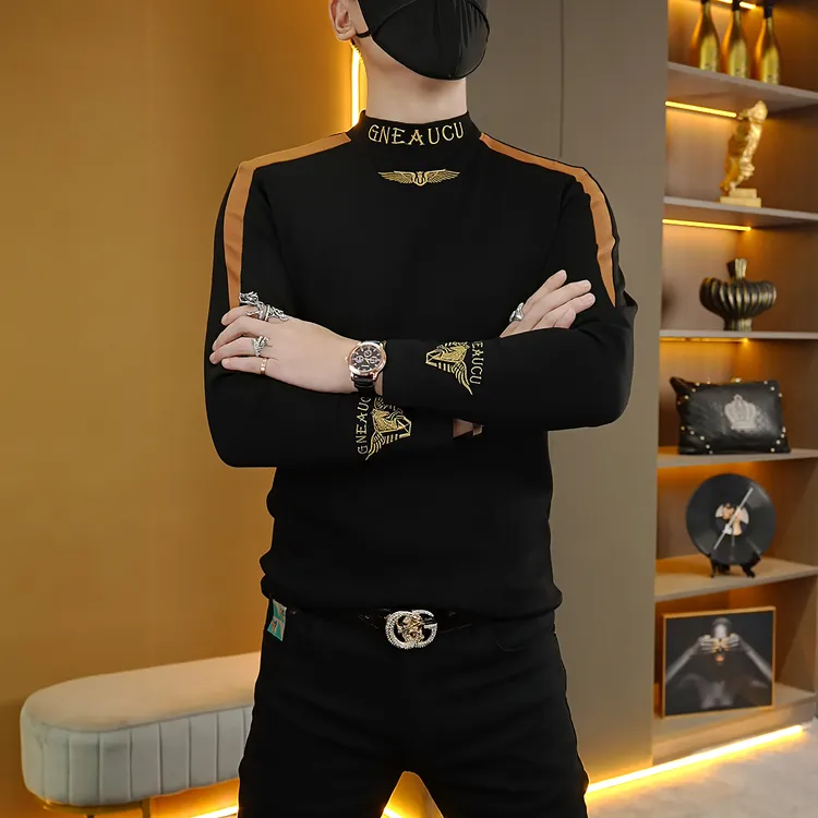 秋冬季轻奢潮流时尚舒适网红帅气空气层时尚图标男士修身圆领长袖