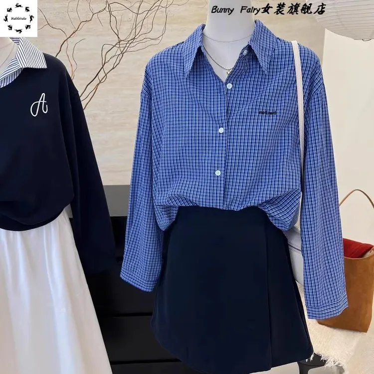 洋气衣服女高品质学院风蓝色格子衬衫女秋季休闲宽松百搭长袖衬衫