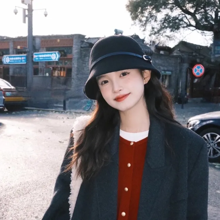 皮带扣羊毛千金帽子法式礼帽2025年秋冬季盆帽大头显脸小渔夫帽女