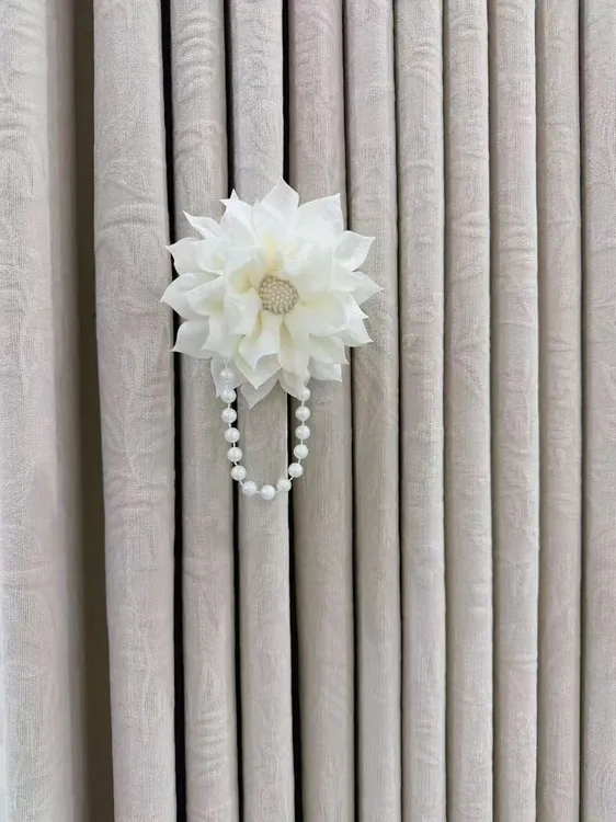 立体工艺珍珠花朵窗帘装饰精美轻奢美观实用初雨纺织窗帘辅料装饰