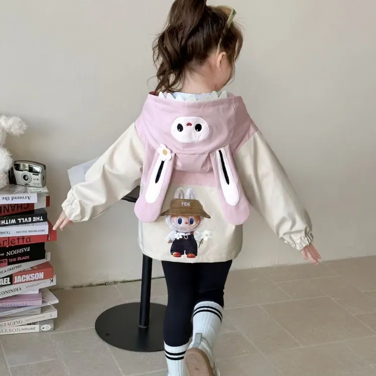 拉布布女童洋气外套春秋2025新款上衣宝宝连帽冲锋衣秋季儿童秋装