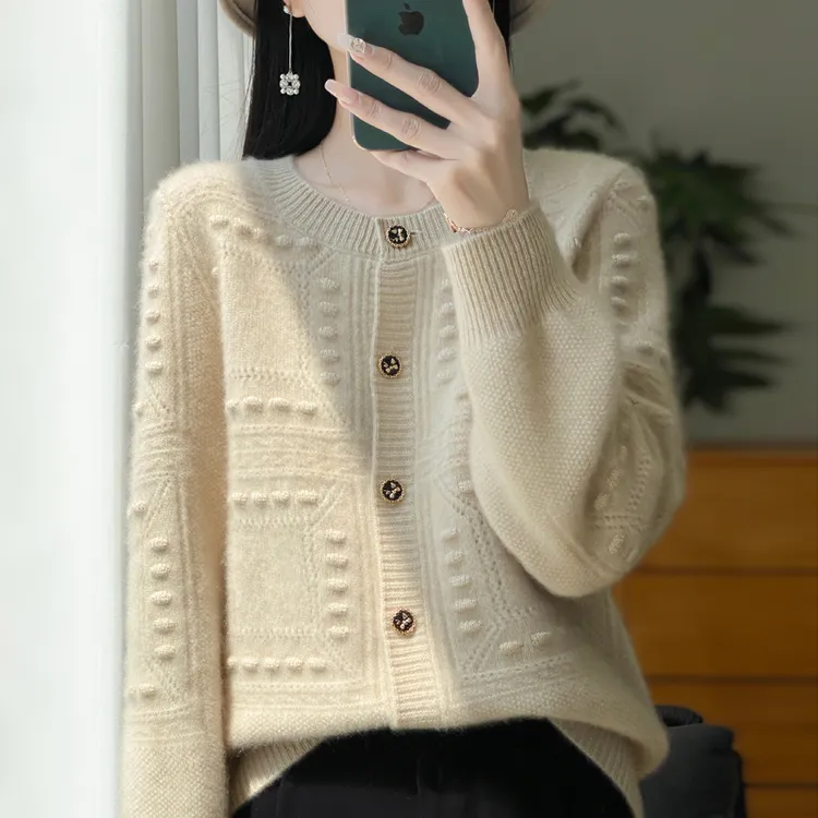 2025春秋季新款上衣开衫外套女圆领宽松上衣针织小香风洋气外搭