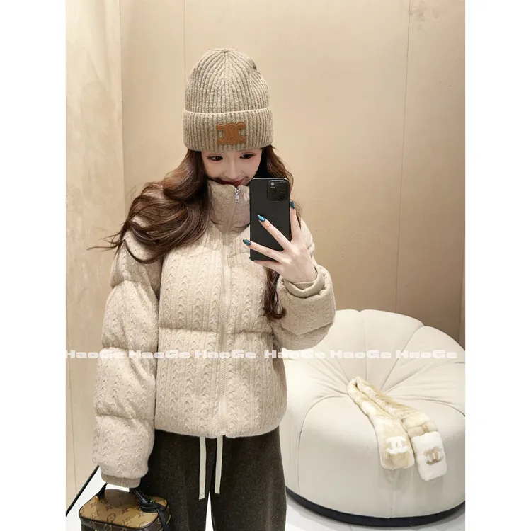 浩哥严选●羽绒服预HGQ5YRF4844A短款保暖冬季百搭显瘦简版设计款