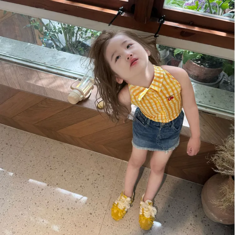 小思家女童2025夏季洋气甜美韩版格子挂脖背心牛仔半身A字裙套装