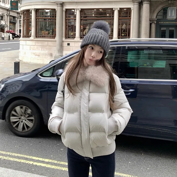 ‘软心泡芙'可拆卸毛领 保暖可溯源三星90白鸭绒羽绒服女冬A008